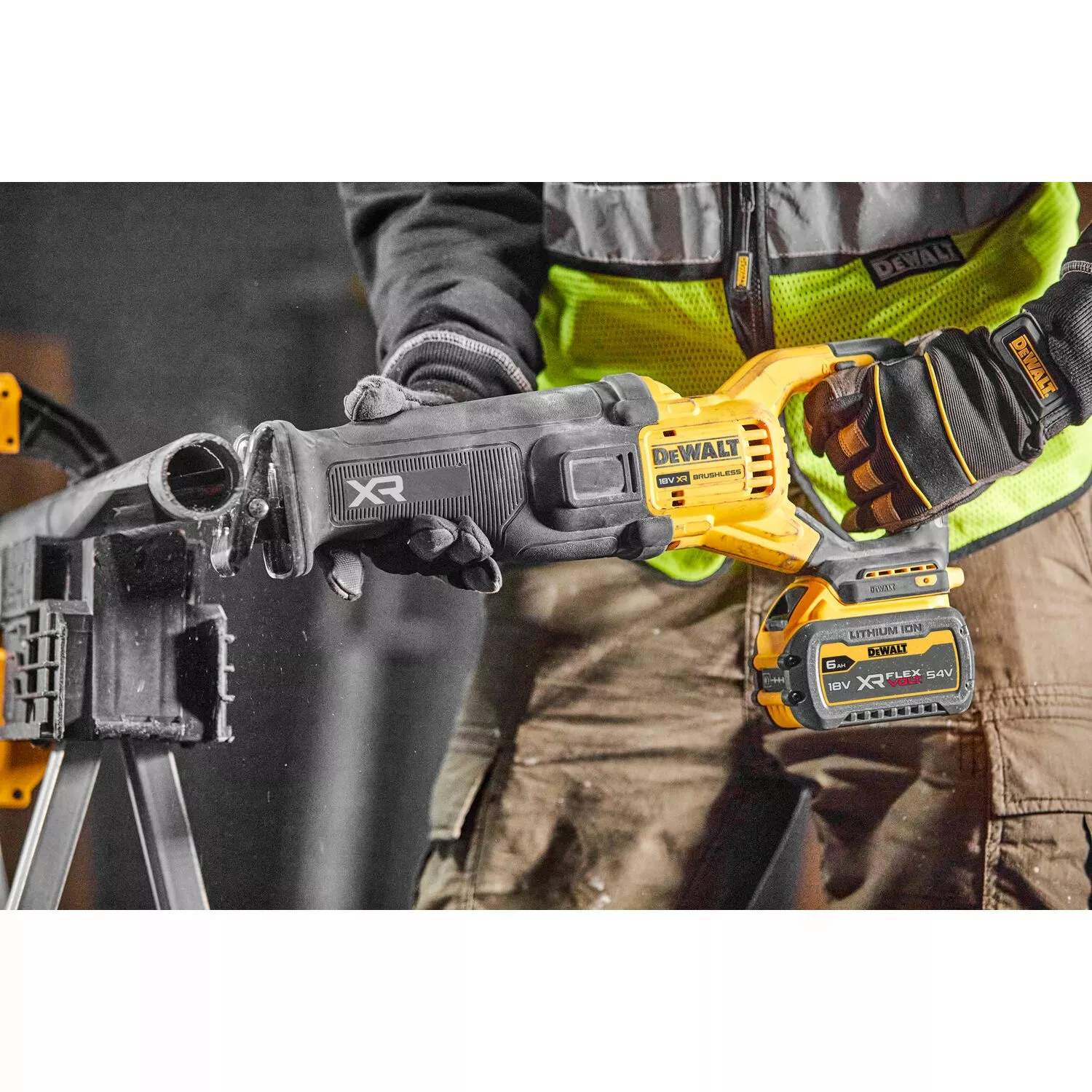 DeWALT DCS386NT-XJ 18V Li-ion FlexVolt Accu Reciprozaag body in TSTAK koffer