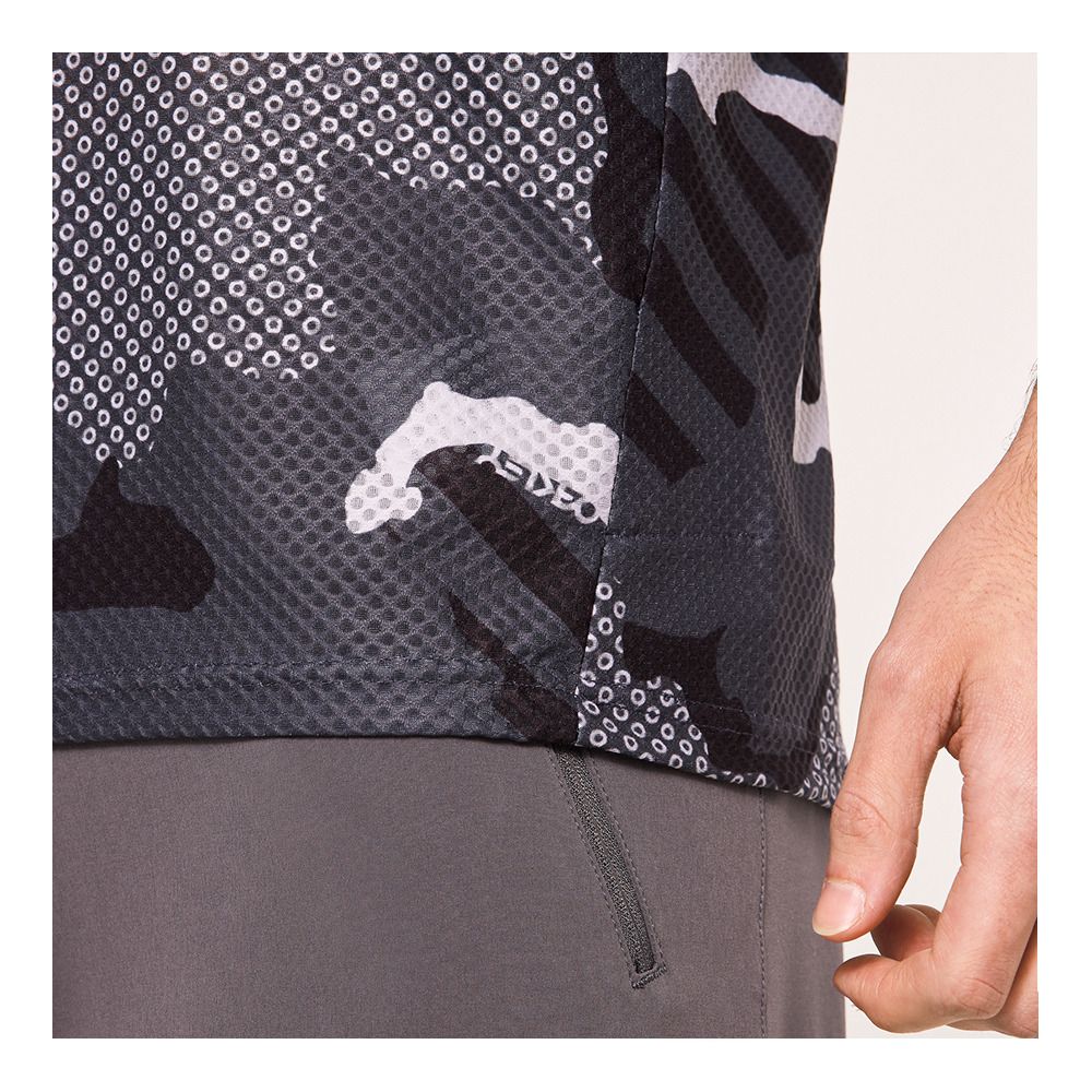 Oakley RIDE FREE - Maillot Homme black stripe/grip camo