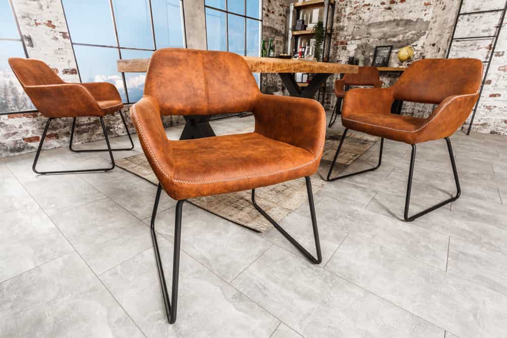 Design Stuhl MUSTANG antik braun Microfaser mit Armlehne
