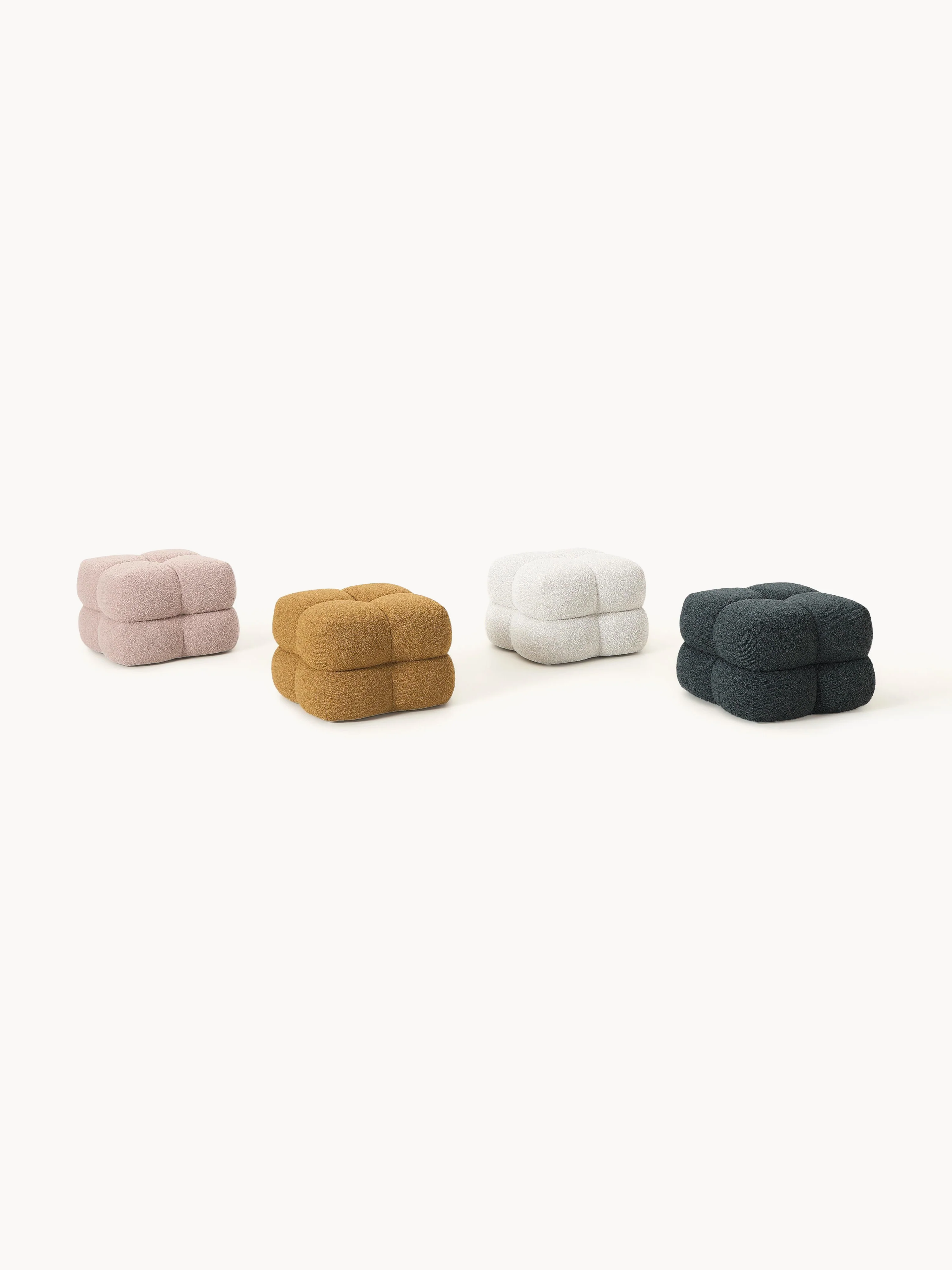 Bouclé beklede poef Ellie