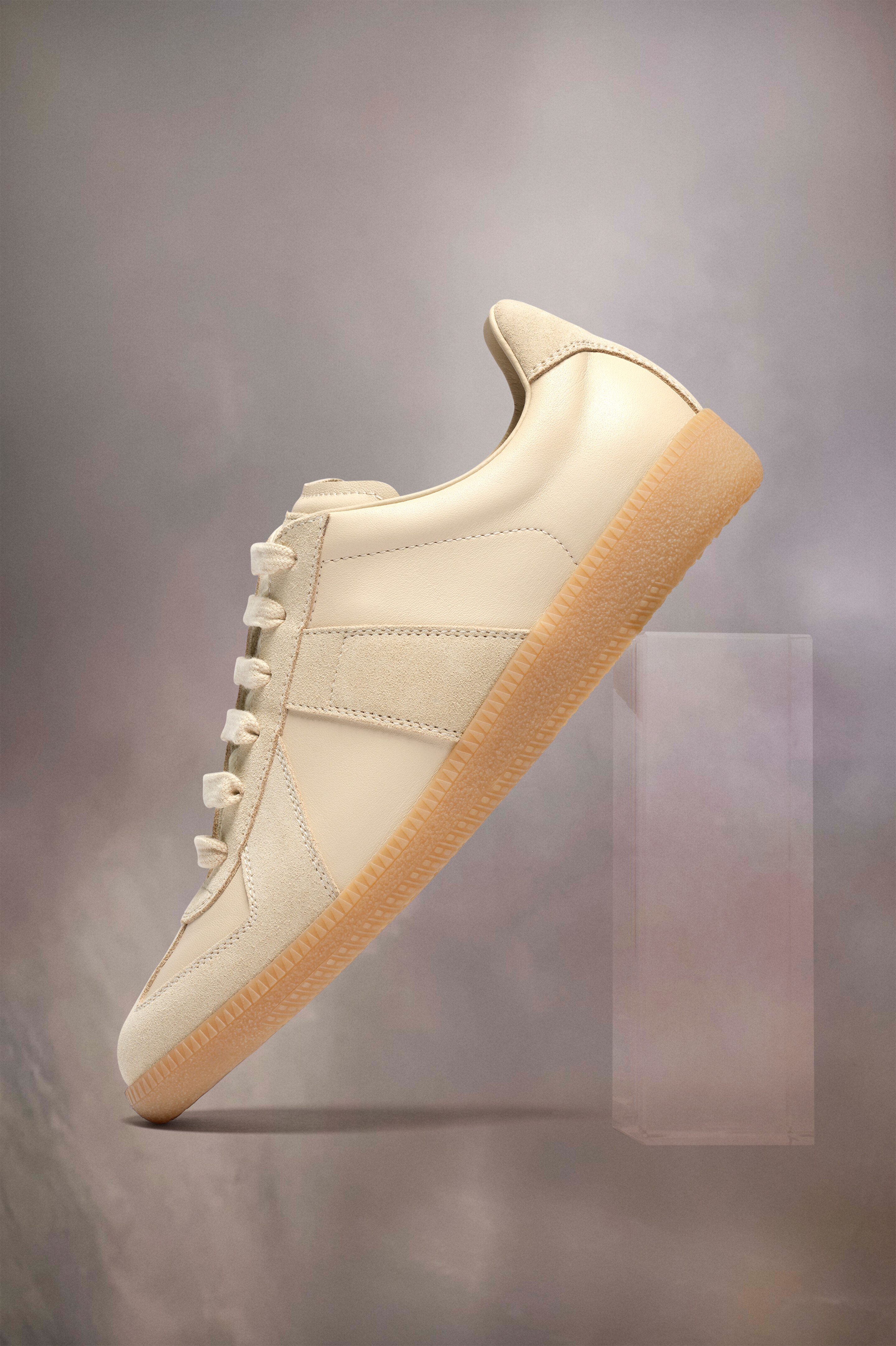 Sneakers Replica en cuir pour femme Beige