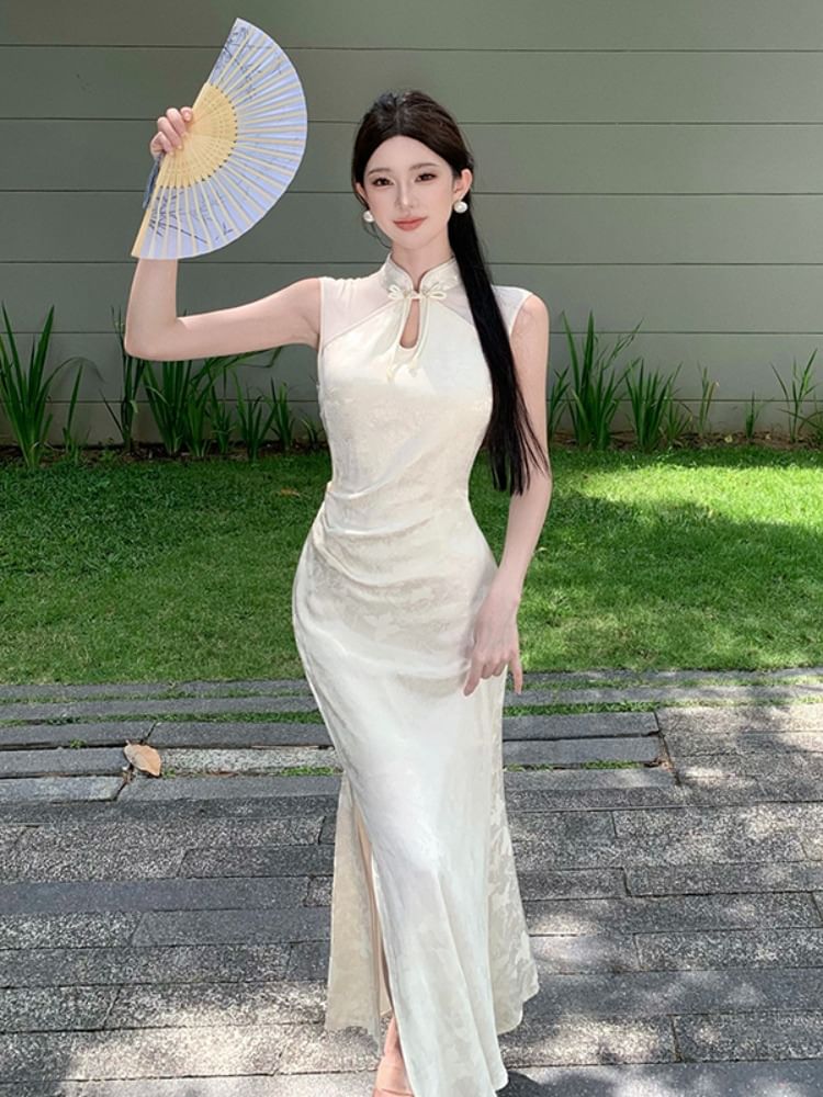 JIYON - Mouwloze jacquard midi Qipao