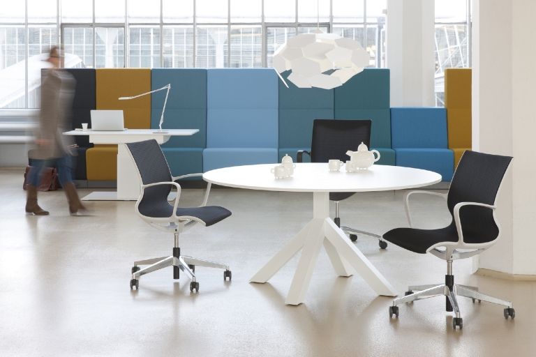 Flos Kelvin bureaulamp LED grijs