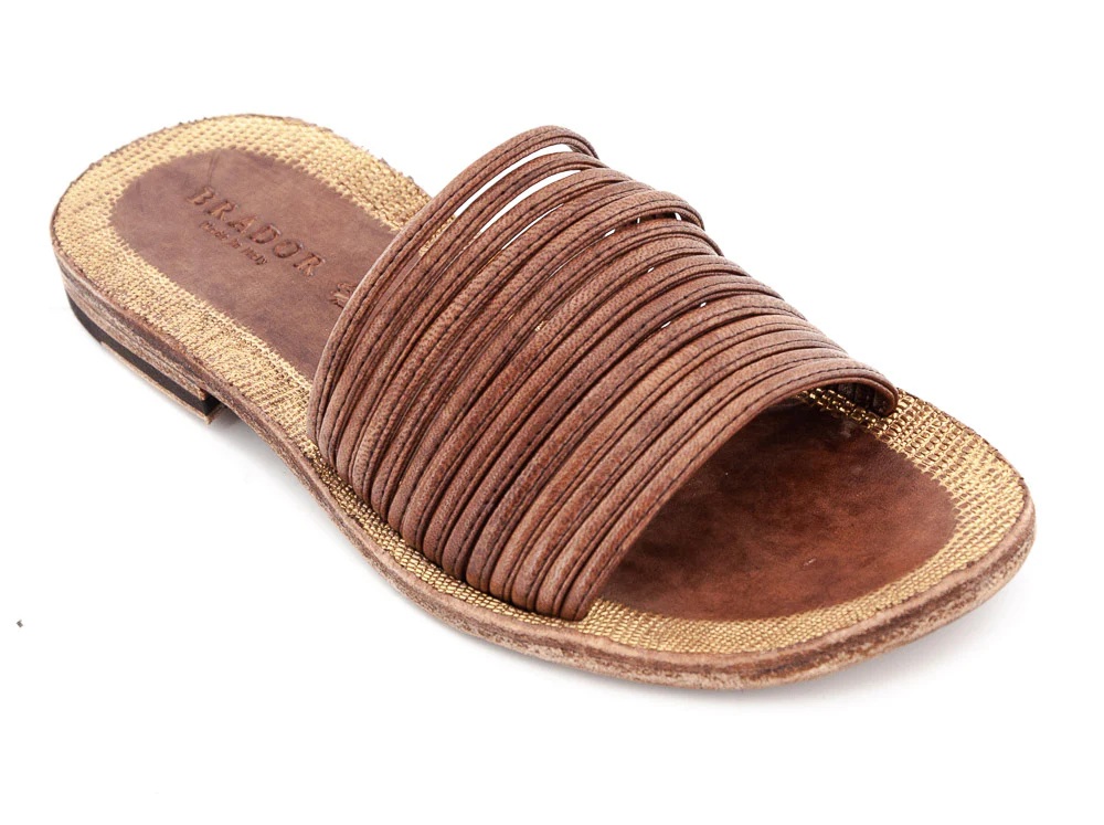 BRADOR - SAND ARIBA MARRON
