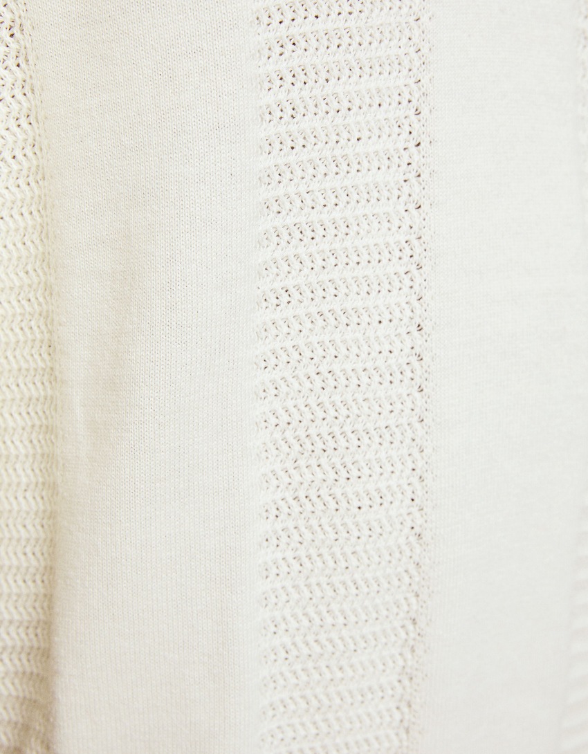 Camisa polo de manga curta com malha aberta