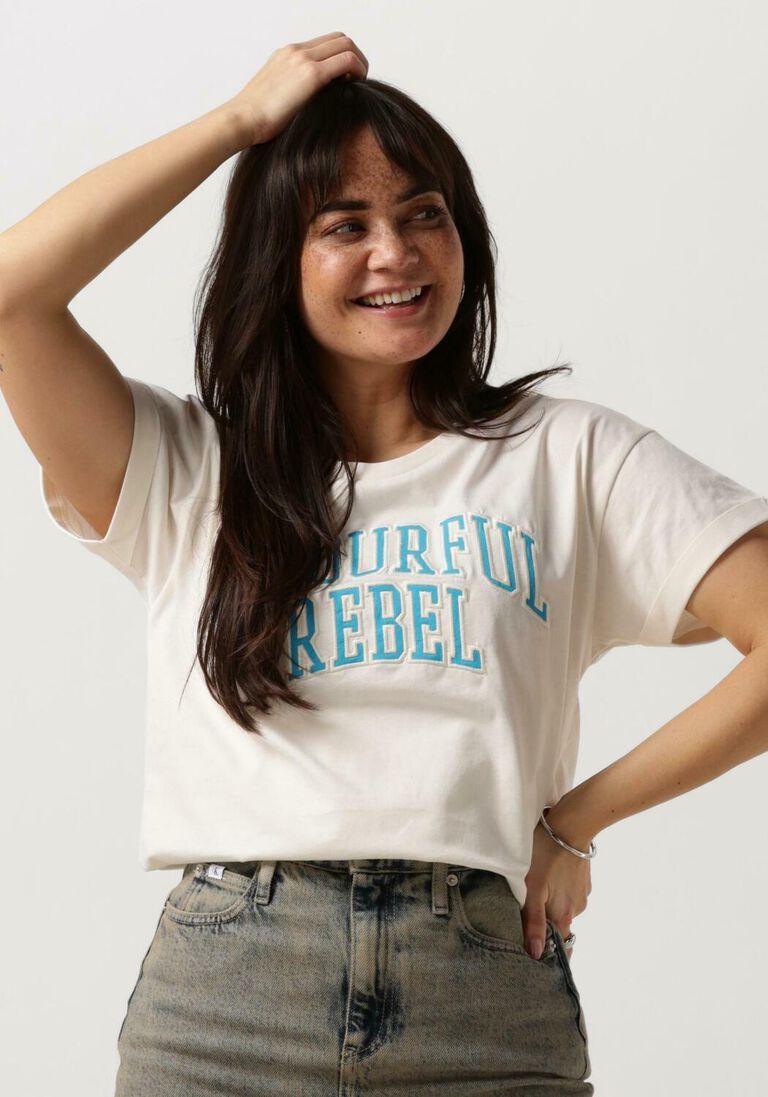 COLOURFUL REBEL witte colourful rebel t-shirt cr patch boxy tee