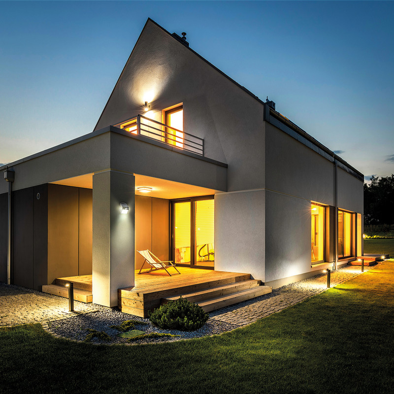 Luceco Solar LED buitenlamp met bewegingssensor IP65  1,5W 220lm 4000K