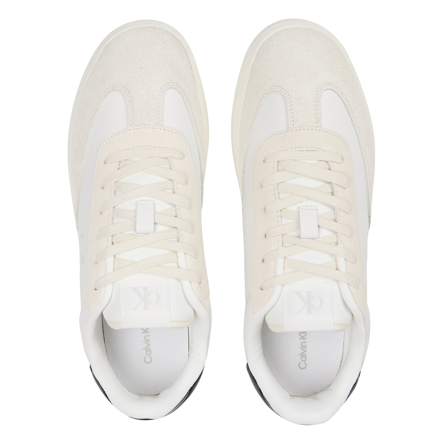 Baskets basses en cuir velours | Beige