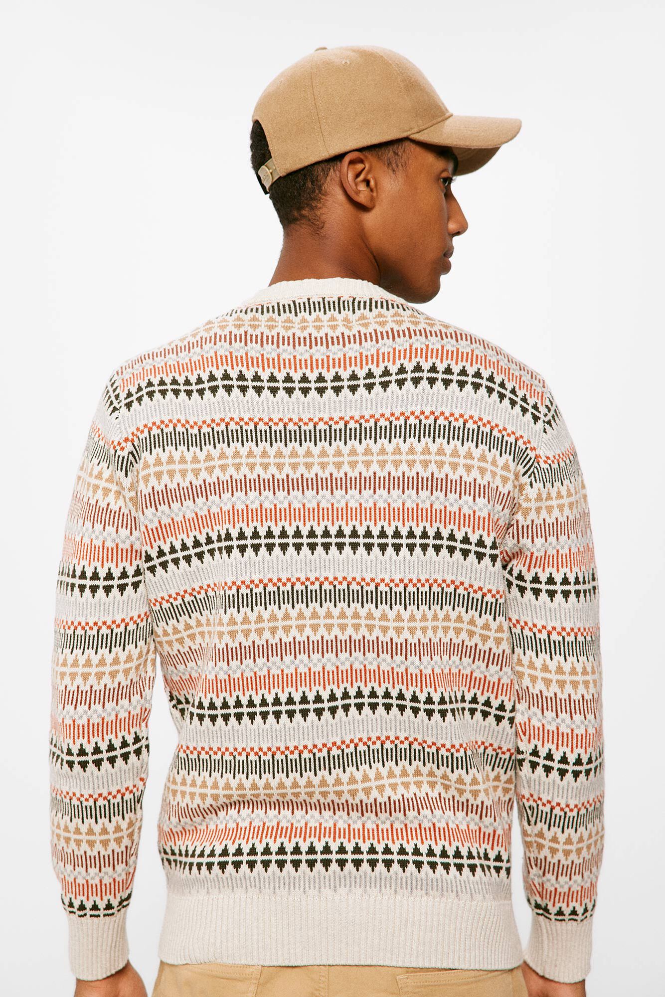 malha com padrão jacquard