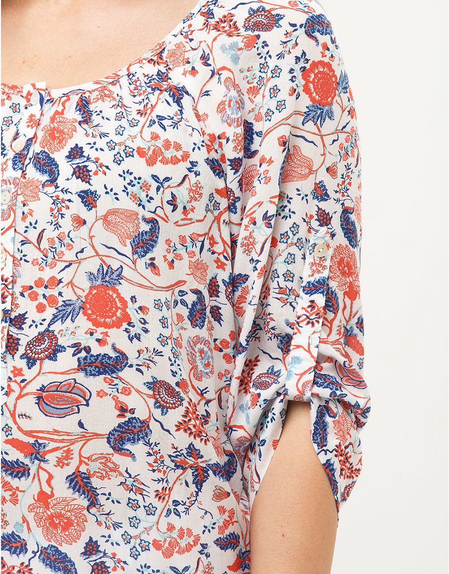 Blouse blanche fleurie