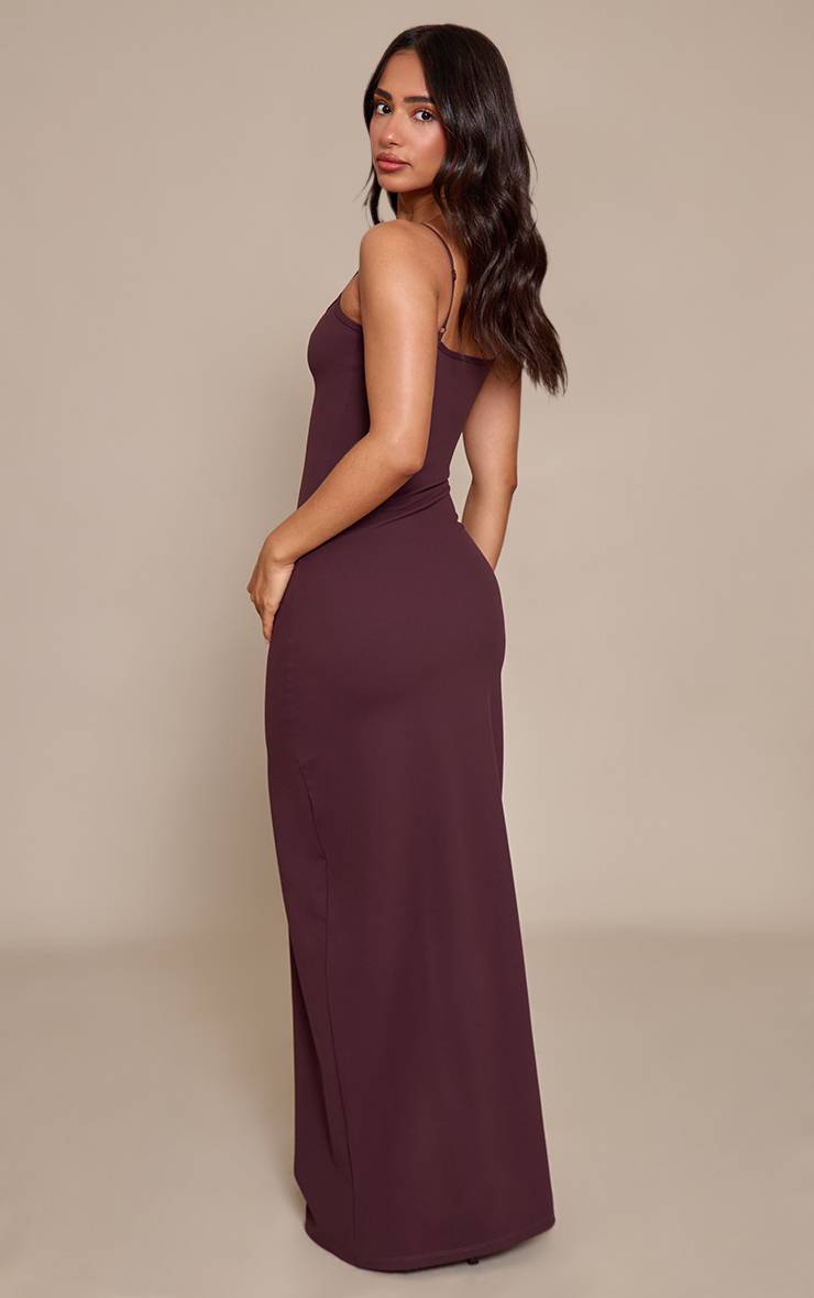Chocolat Robe Longue Sculptante À Bretelles Contour Petite Taille
