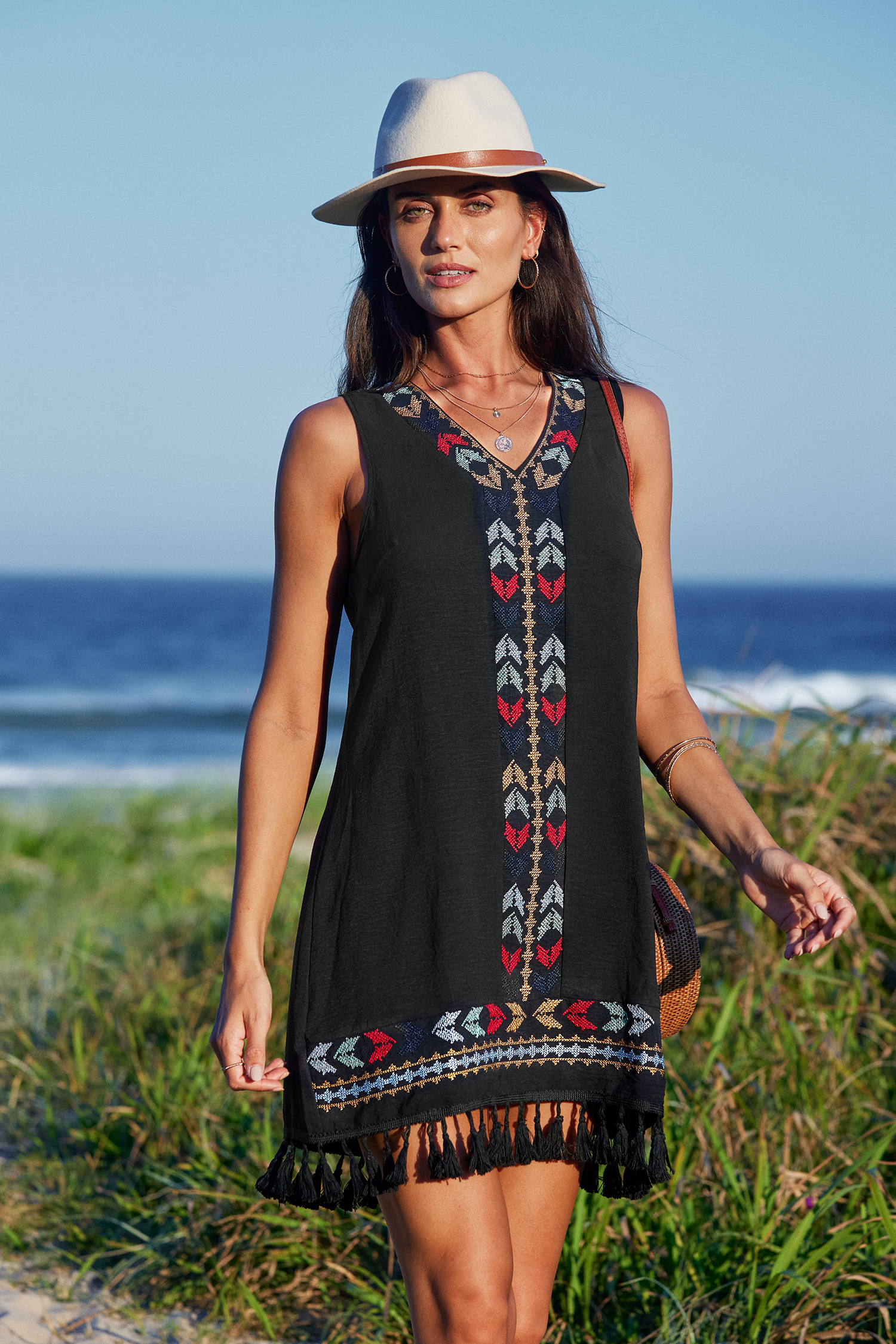 Robe mini rétro boho à glands en broderie
