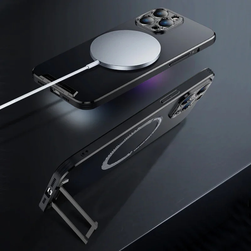 iPhone 14 Pro Max MagSafe Hybrid Hülle mit TPU Bumper   Kickstand - Lila
