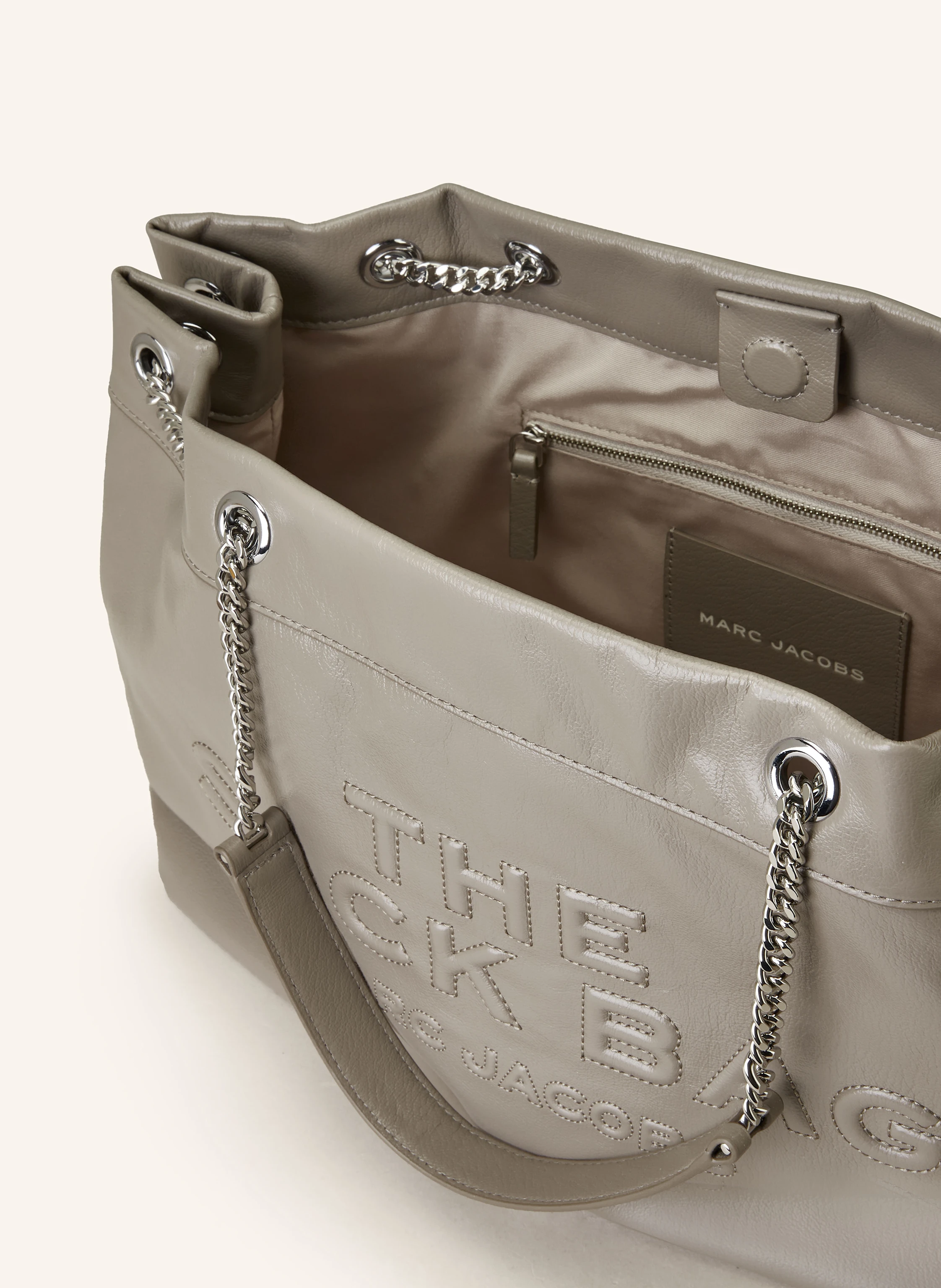 MARC JACOBS Shopper THE CHAIN SACK BAG