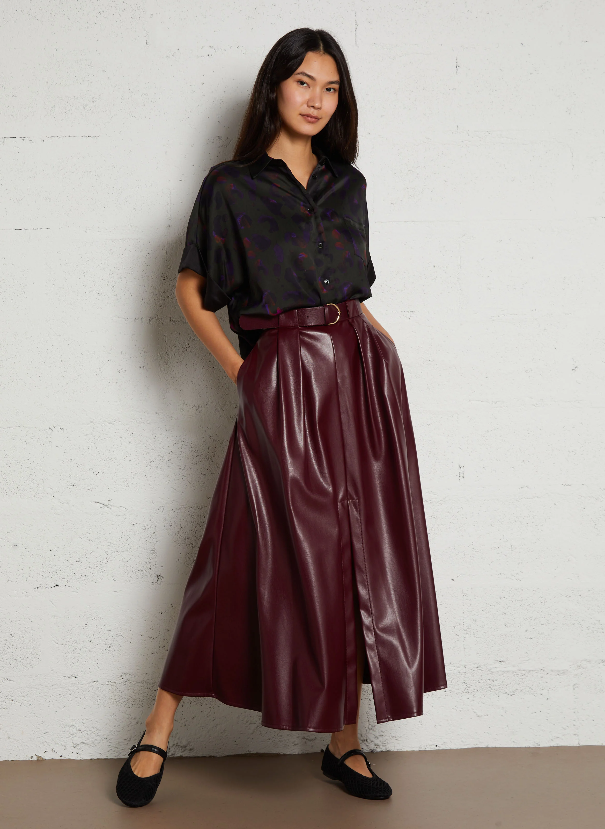 Jupe midi évasée effet cuir | Rouge