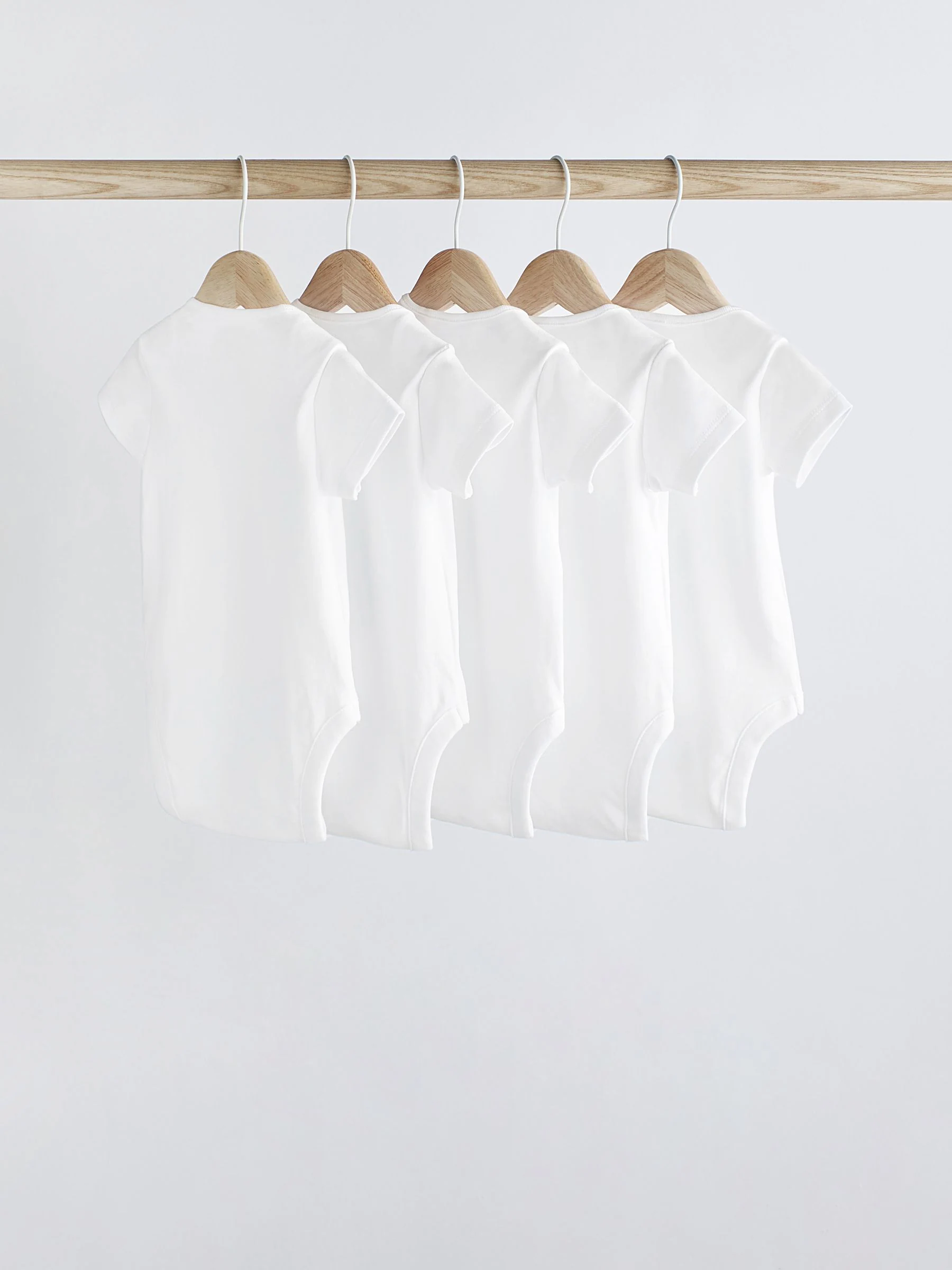 Witte must-have - Rompertjes met korte mouwen