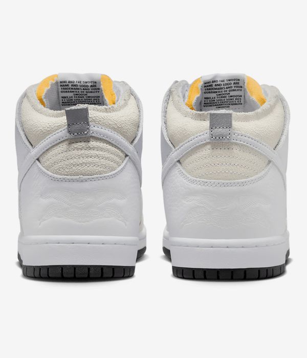 Nike SB x Anti Hero Dunk High Schuh (white white black)