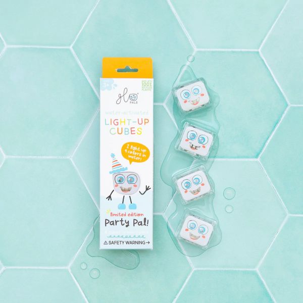 Glo Pals Cubes Light Up Party White 4-Pack