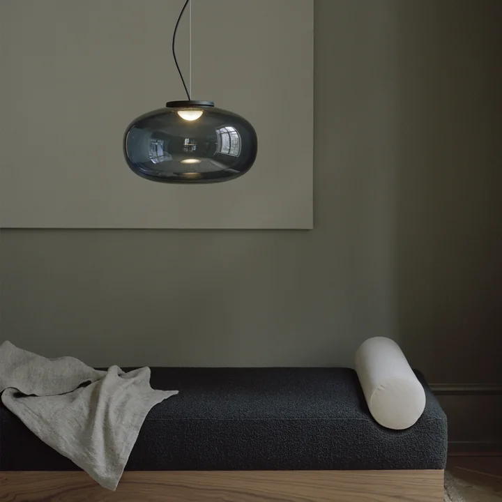 New Works - Karl-Johan LED Pendelleuchte Ø 23 cm, smoked