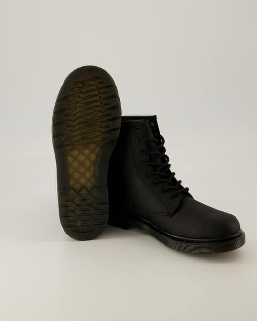 Dr. Martens 1460 Serena Mono J Winterstiefel in Schwarz