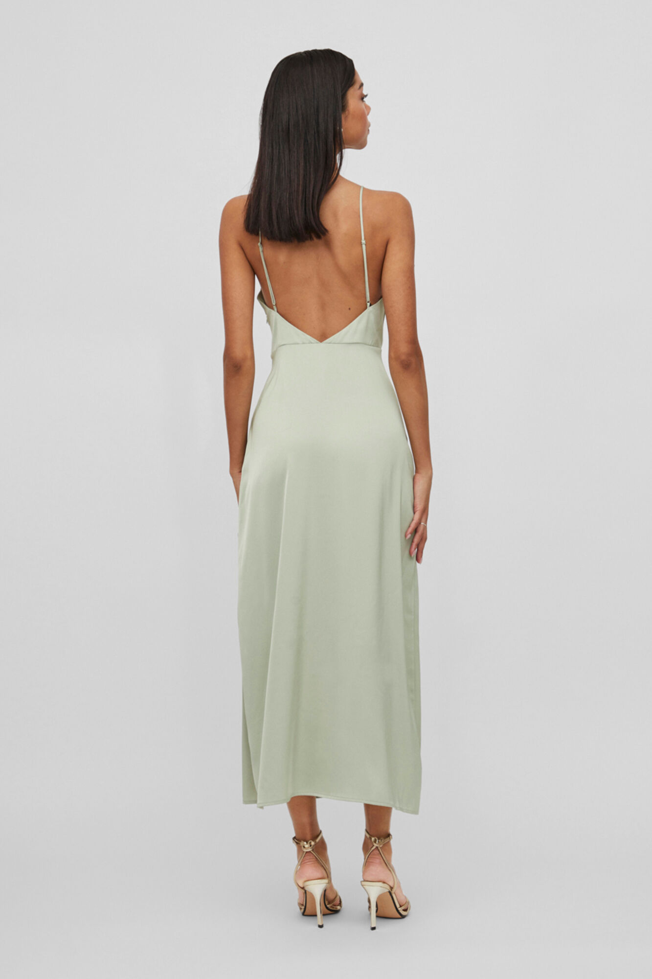 vestido de alças finas