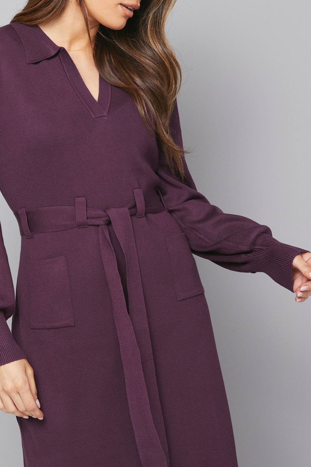 Wallis Robe Midi Ceinturée à Col