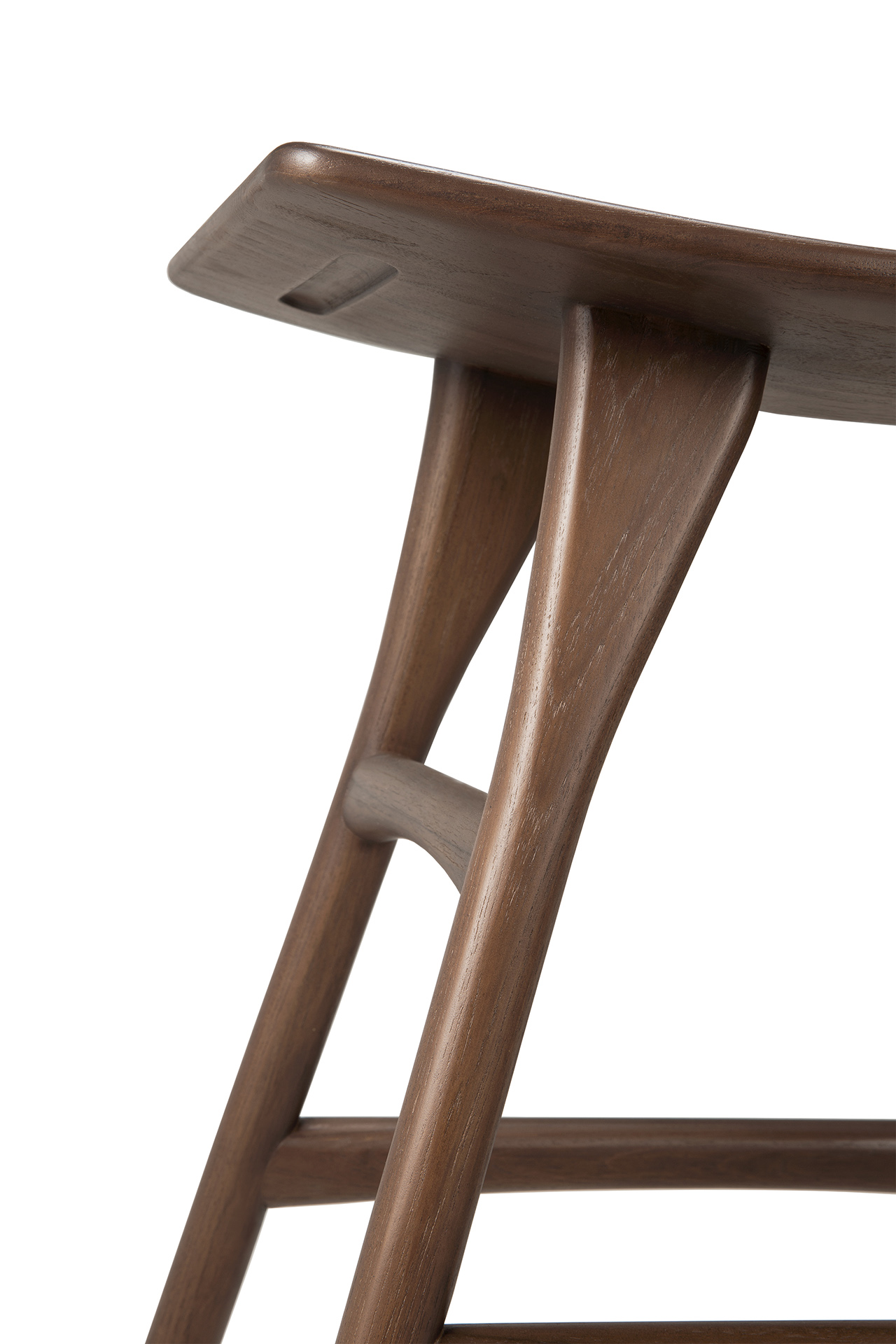 Osso kruk 45 - bruin teak - gelakt