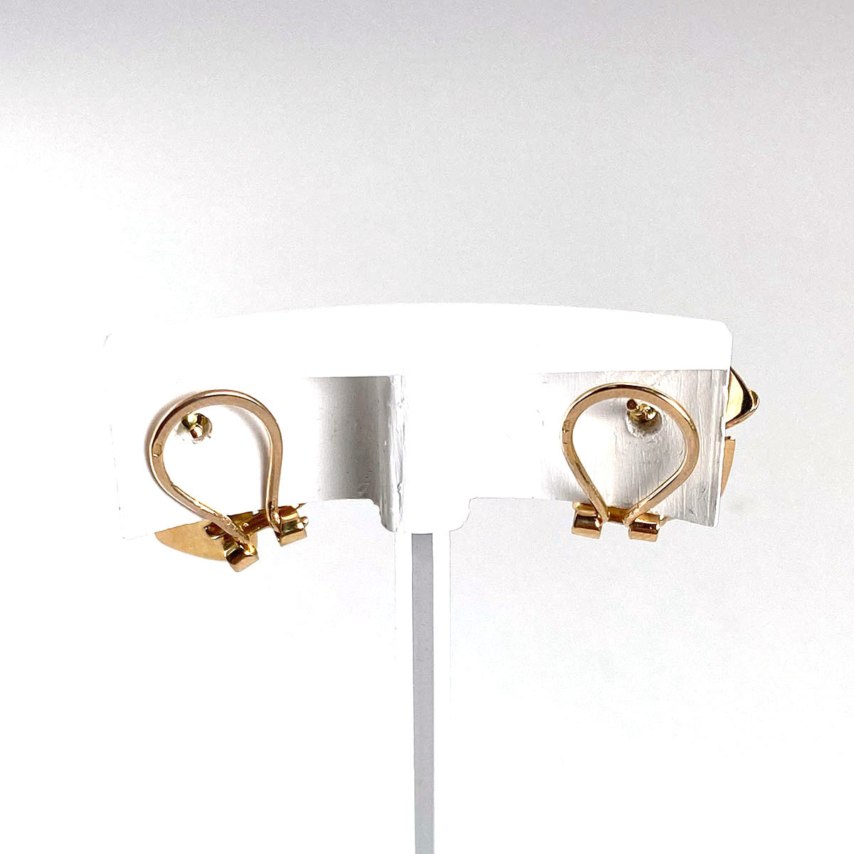 Boucles d'oreilles d'occassion or 750 jaune et perle de culture blanche