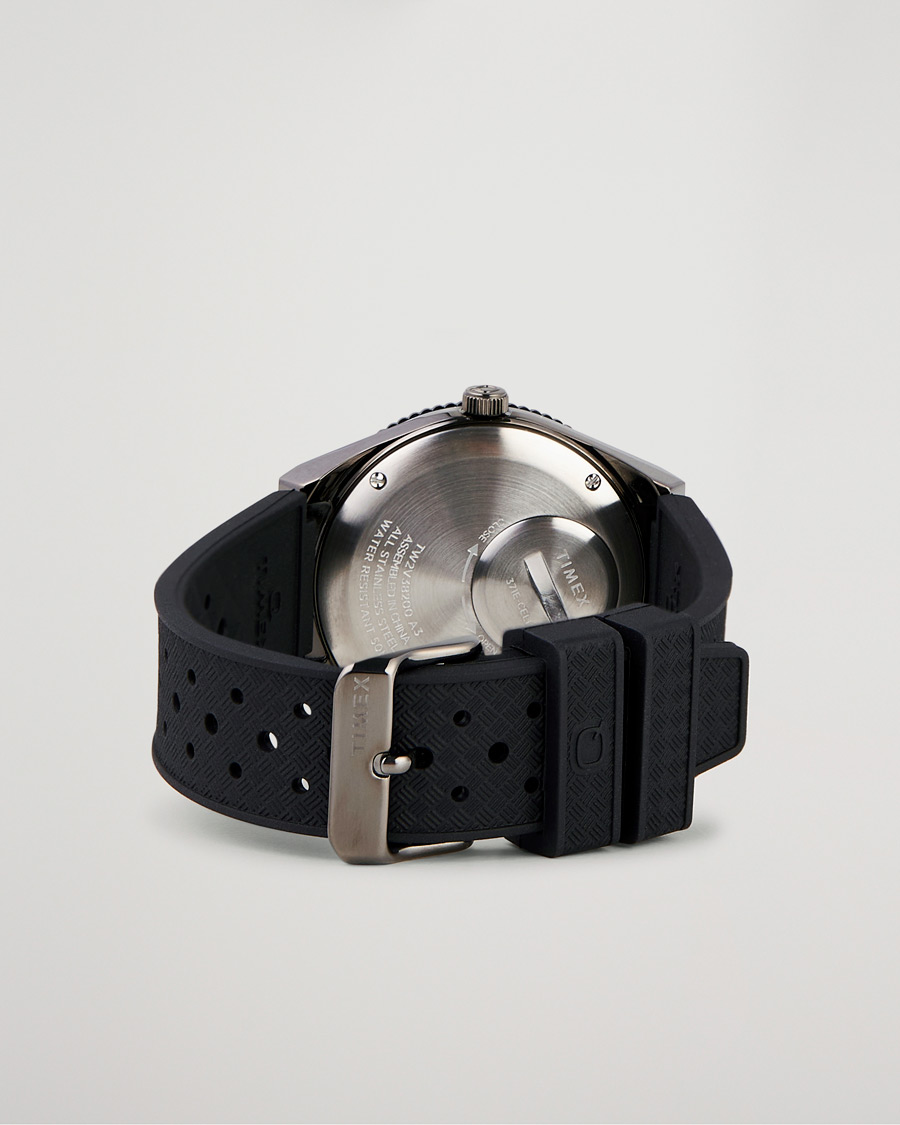 Timex Q Diver GMT 38mm Rubber Strap Black/Grey