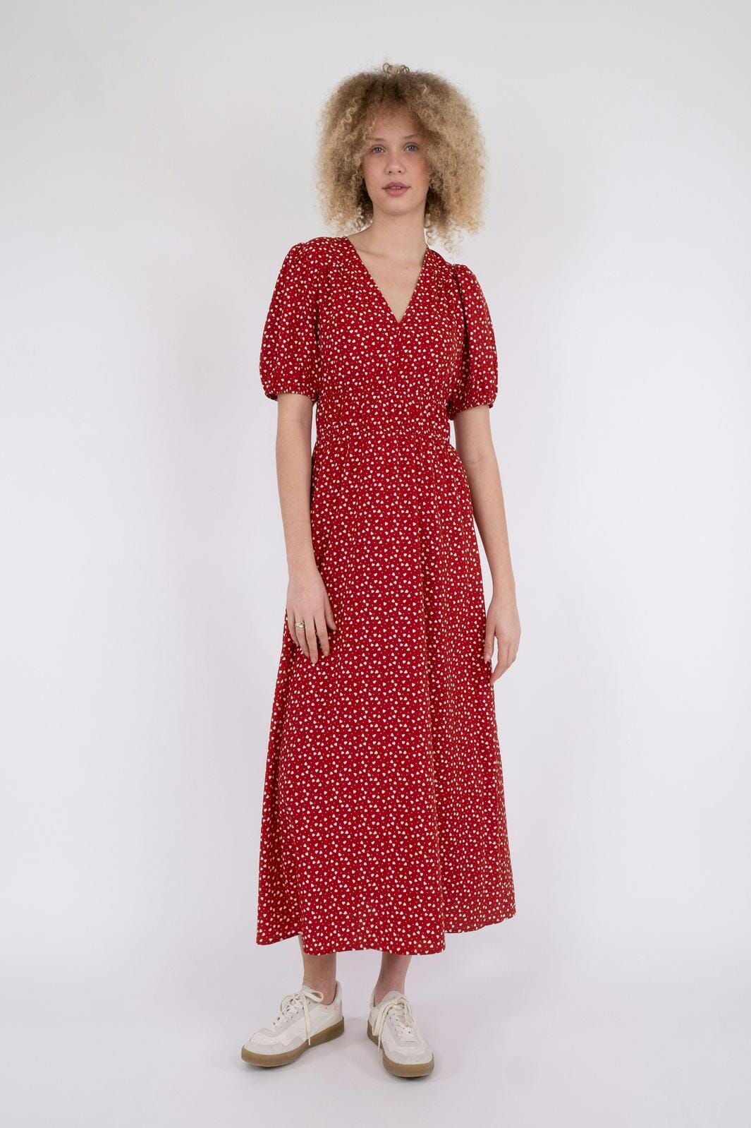 Neo Noir Julia Cute Heart Dress