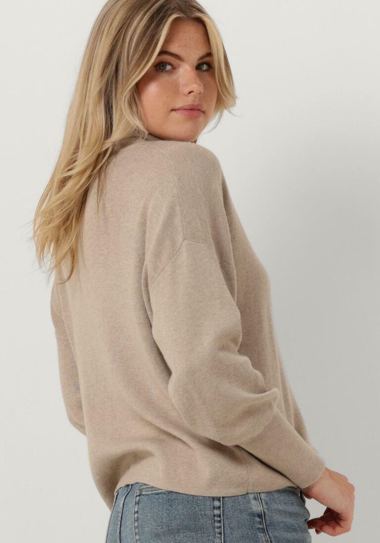 KNIT-TED zand knit-ted coltrui mara