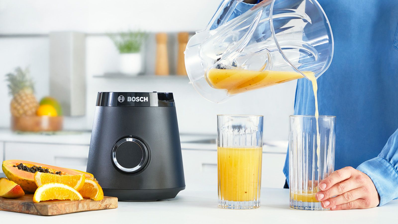 Liquidificador VitaPower Série 4 1200W, Preto MMB6141B