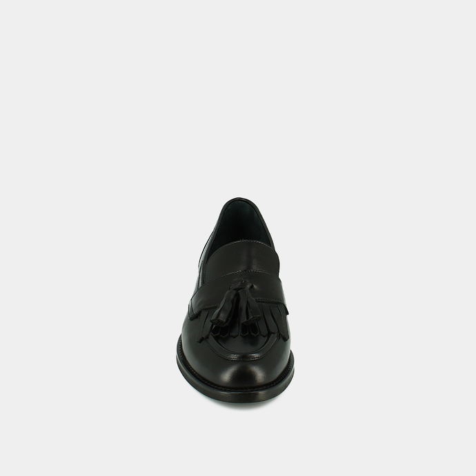 Mocassins à talons plats et pompons  en cuir noir