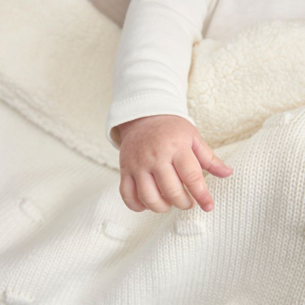 Meyco Wiegdeken Knots Teddy - 75 x 100 cm - Offwhite
