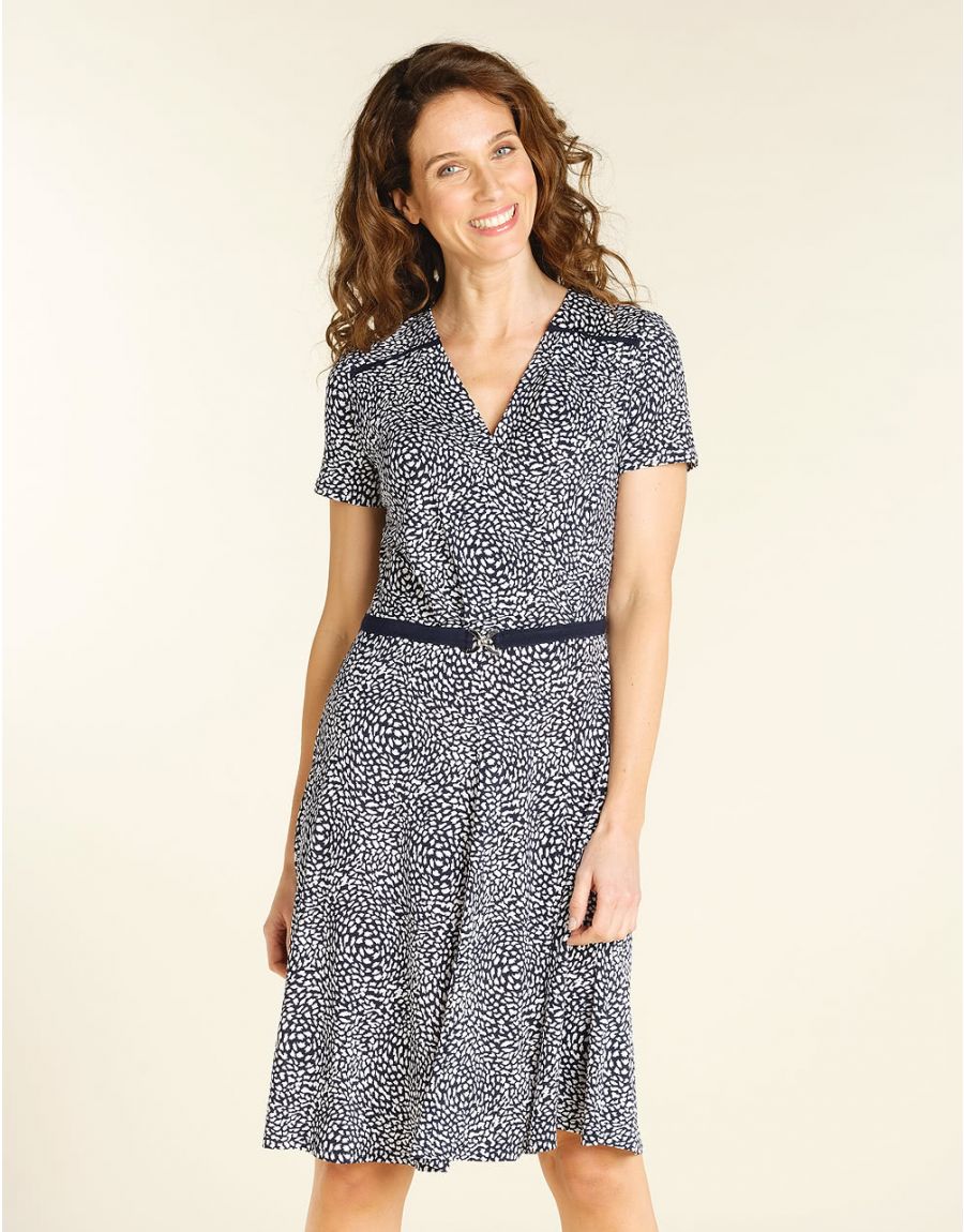 Robe cache coeur bleue
