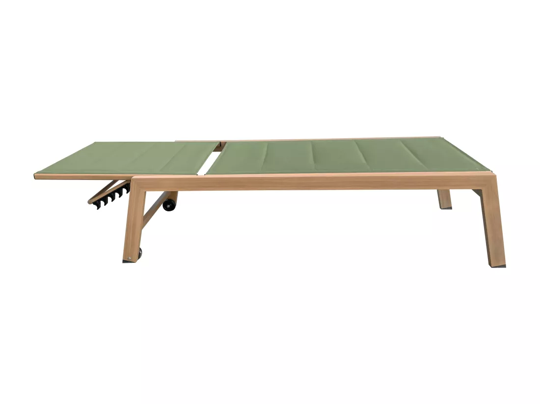 Lot de 2 bains de soleil effet bois inclinable avec roues vert sauge - Futuna