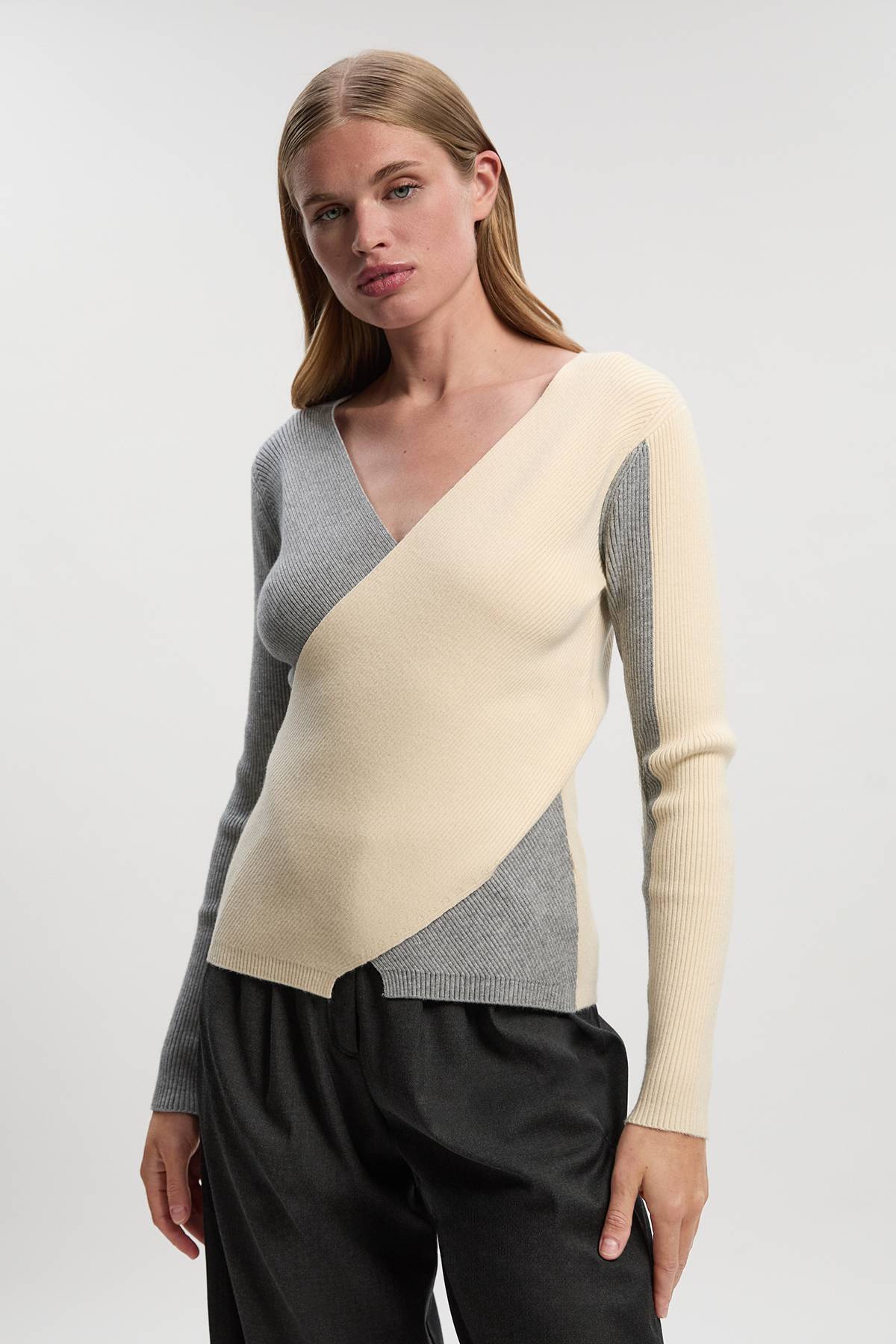 KarenMillen synthétiquell Tricoté à Devant Croisé en Maille Côtelée Douce