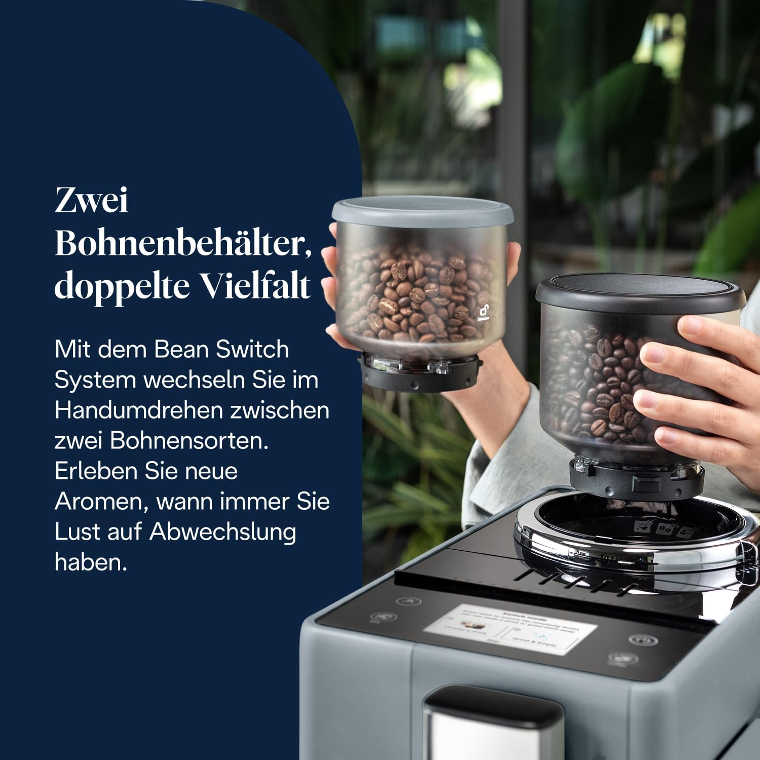 De'Longhi Rivelia - Perfetto Kaffeevollautomat mit LatteCrema-Milchaufschäumer, 16 One-Touch-Getränke, farbiges Touch-Display, austauschbare Bohnenbehälter, Grau (EXAM440.55.G)