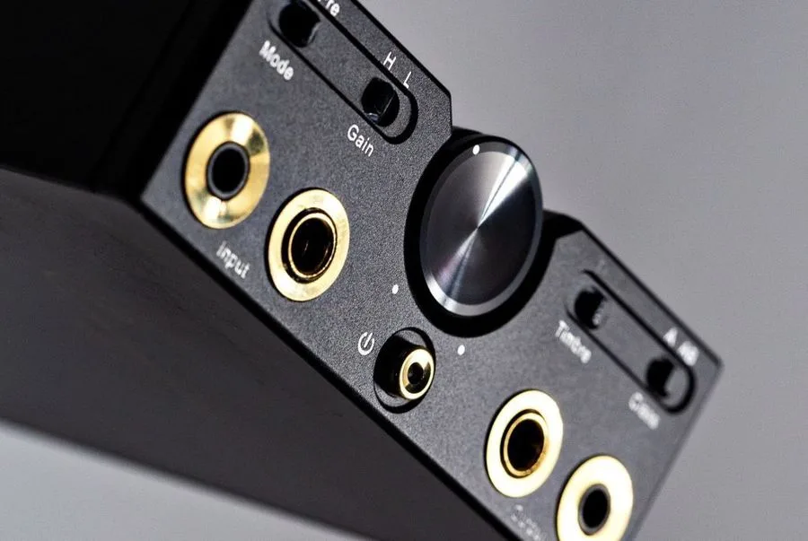 Cayin C9 Amplis casques