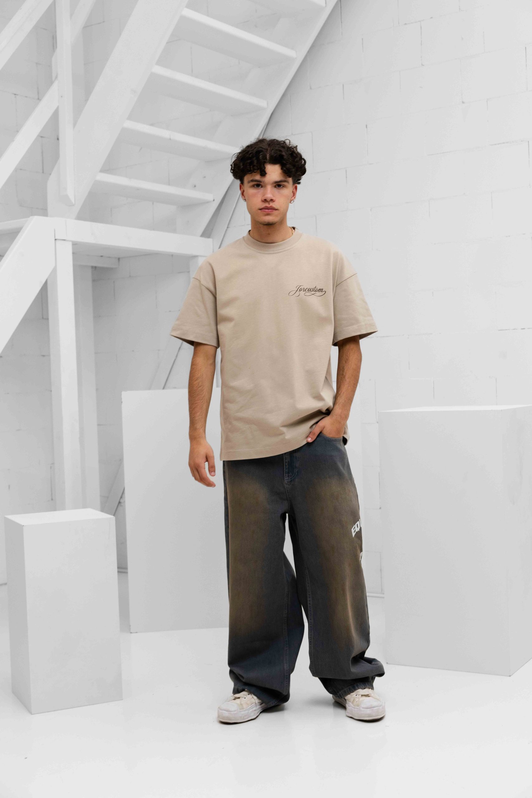 Jorcustom Handscript Loose Fit T-Shirt Heren Beige