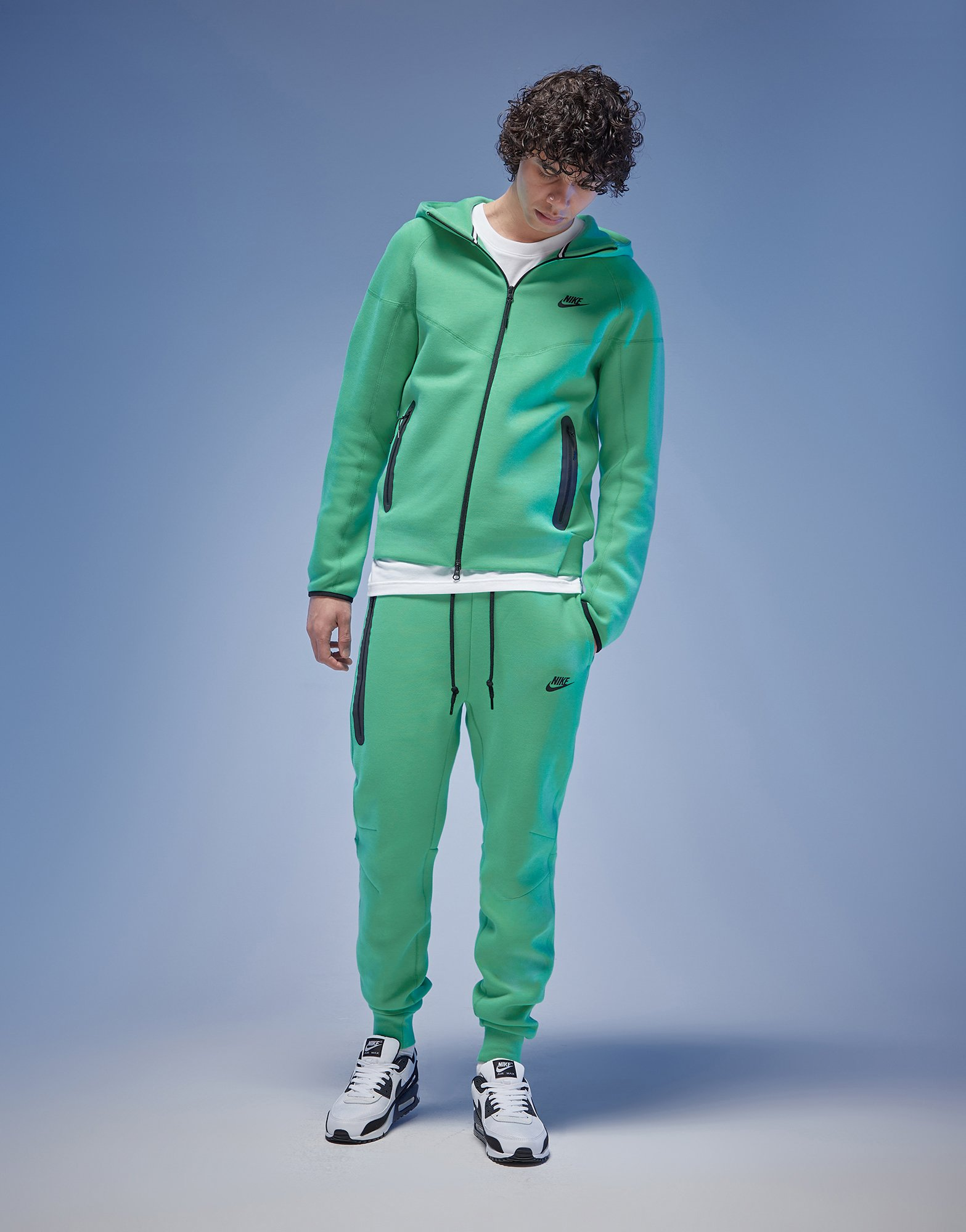 Nike Sweat à Capuche Zippé Nike Fleech Tech Homme