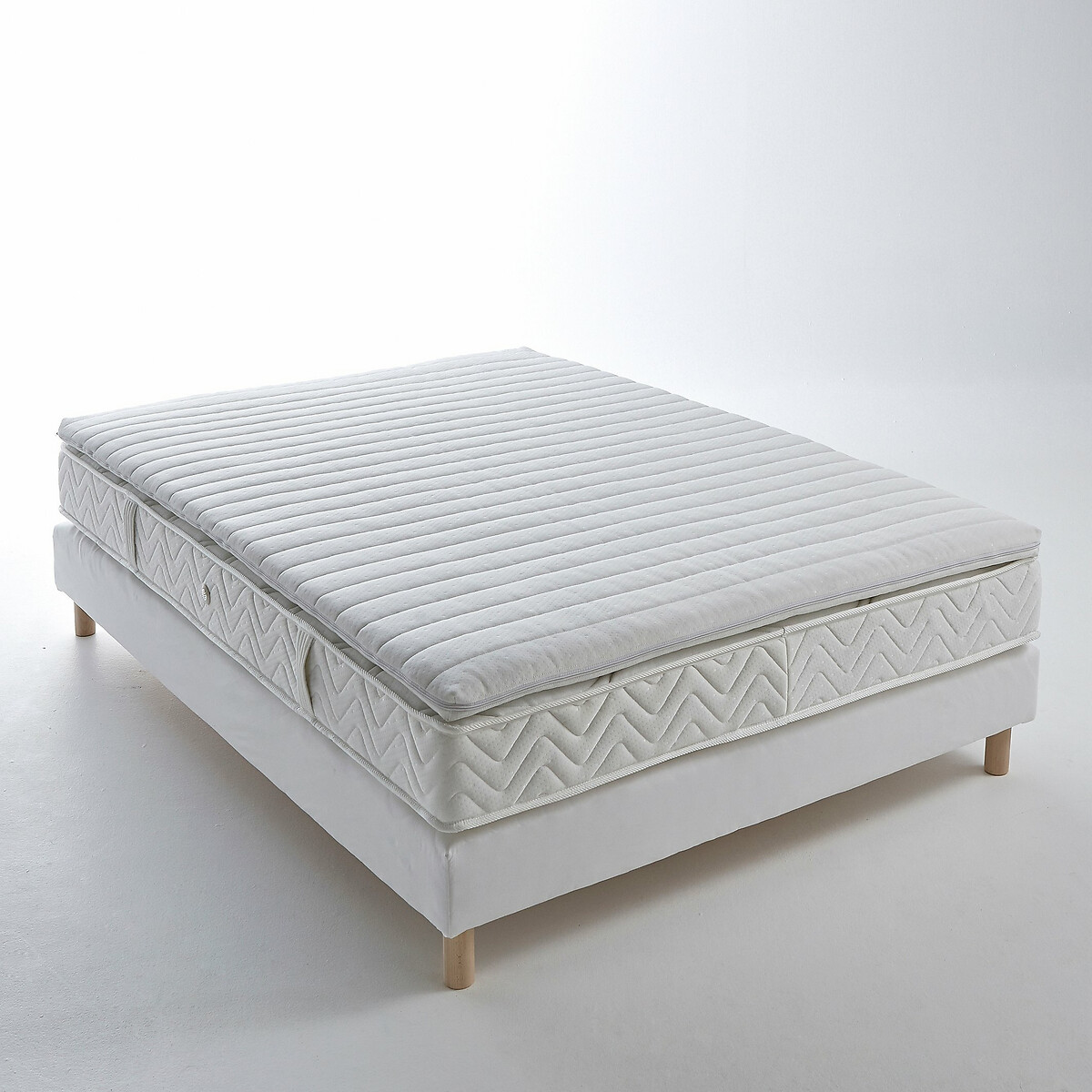LA REDOUTE INTERIEURS<br>Sobrecolchão de espuma viscoelástica, tratamento resistente ao fogo, 5 cm de altura