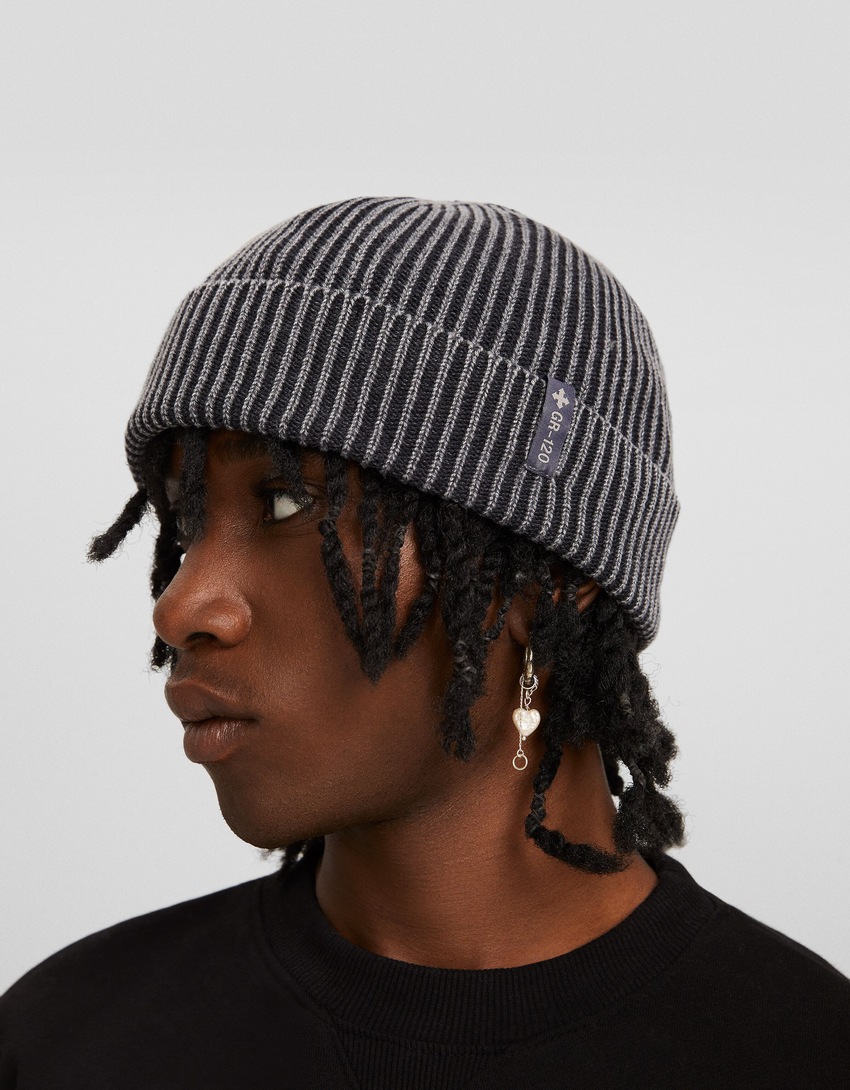 Gorro com efeito desbotado