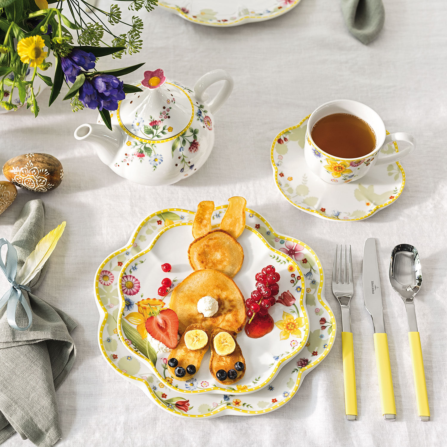 Spring Awakening Dinner plate Yellow, 10.7'', Premium Porcelain