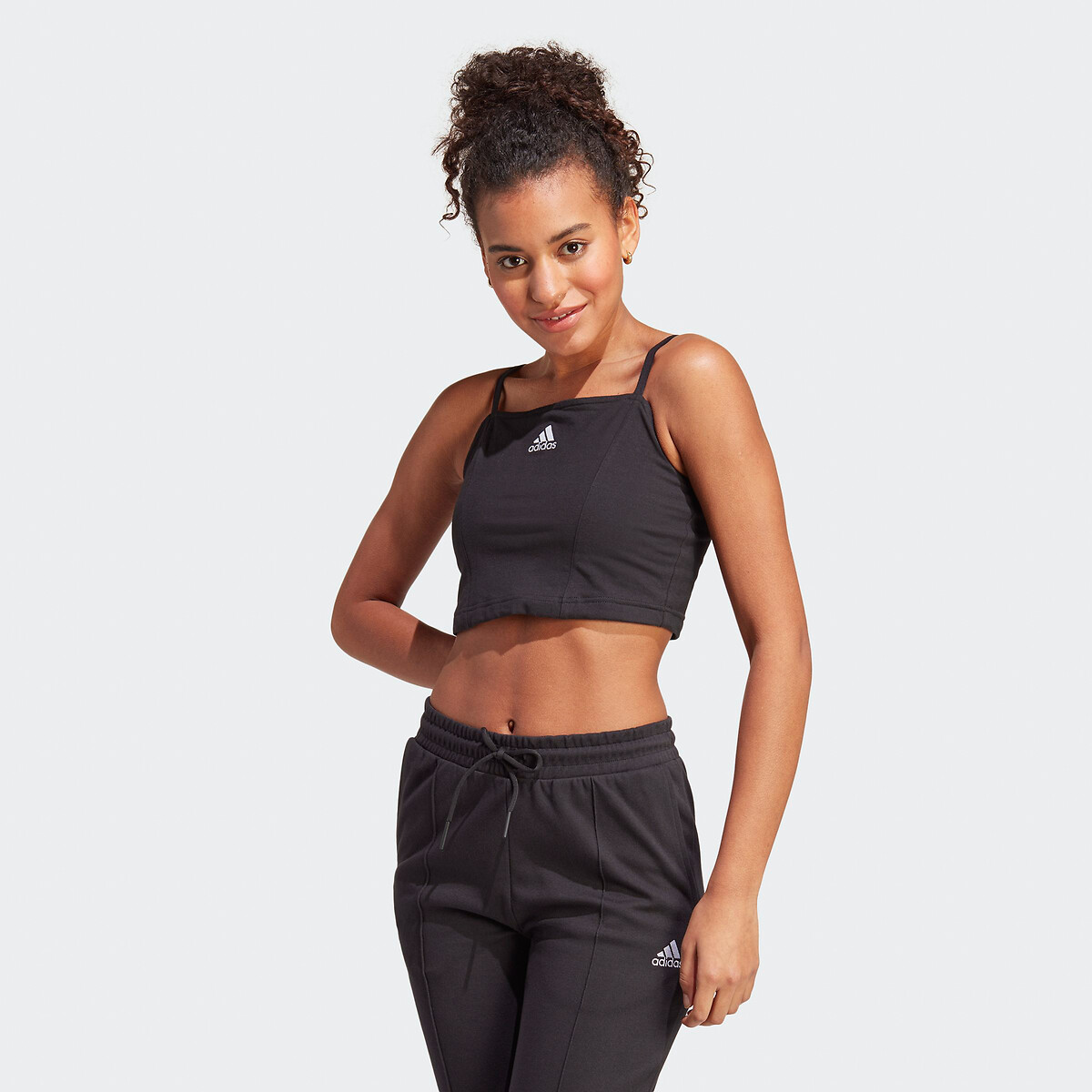 ADIDAS ROUPAS ESPORTIVAS<br>Regata cropped com alças finas, Marca do Amor