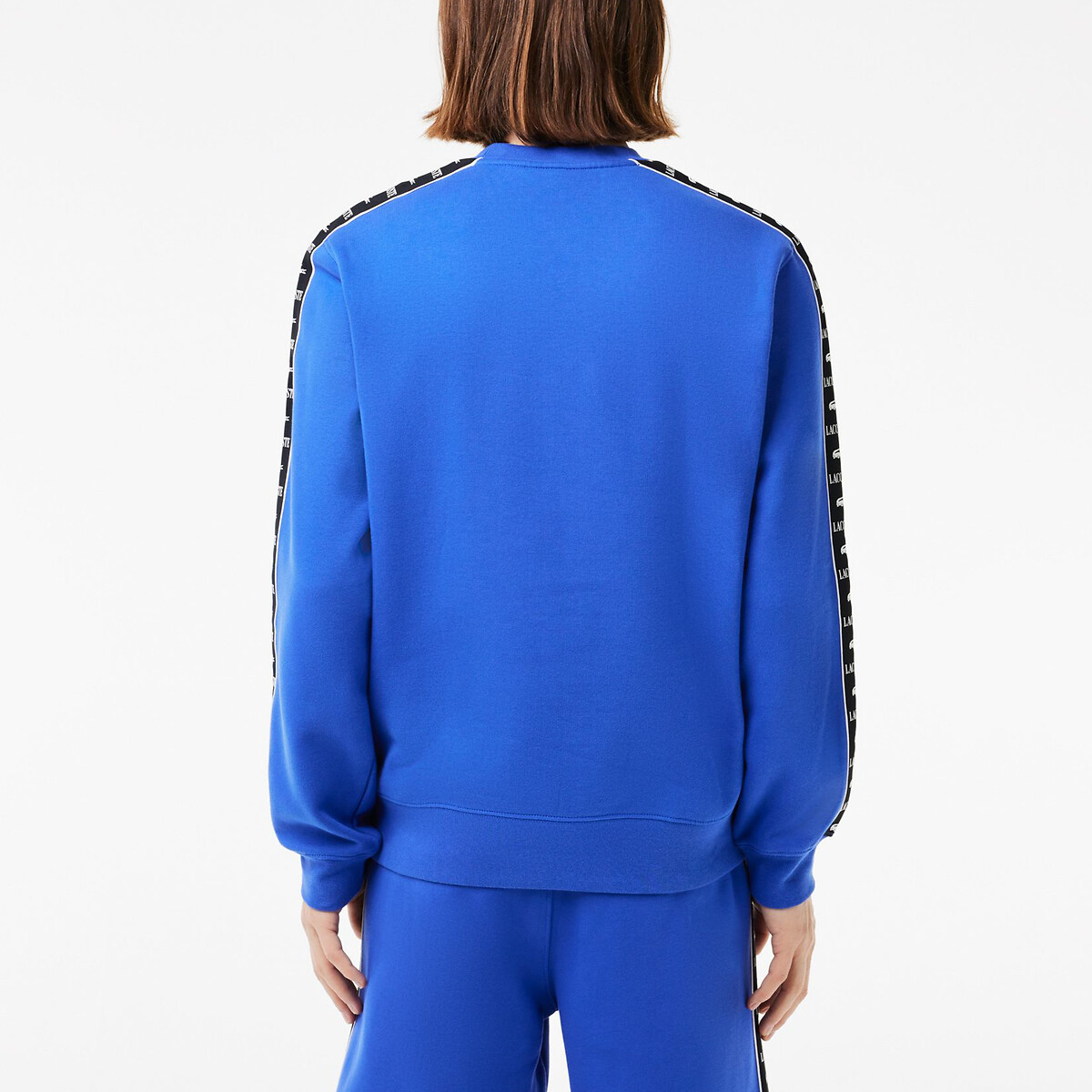 LACOSTE<br>Suéter de gola redonda com listras e logo