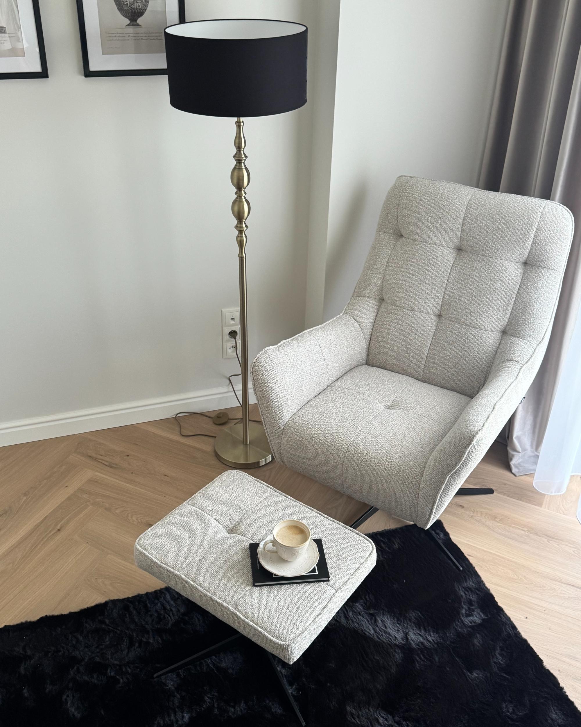 Draaifauteuil MOLLE II met voetenbank Stof Lichtbeige