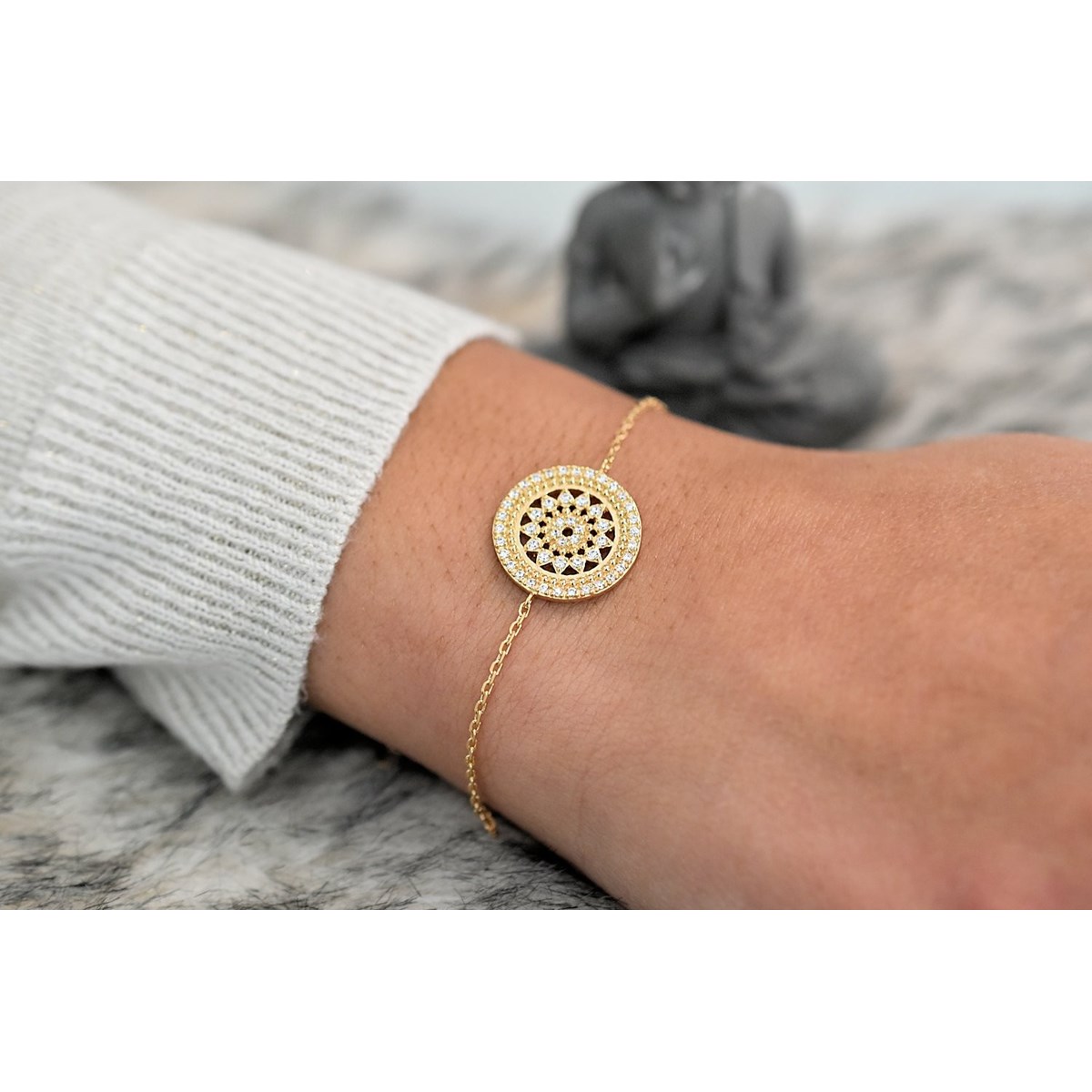 Bracelet soleil dans un cercle serti d'oxyde de zirconium Plaqué OR 750 3 microns