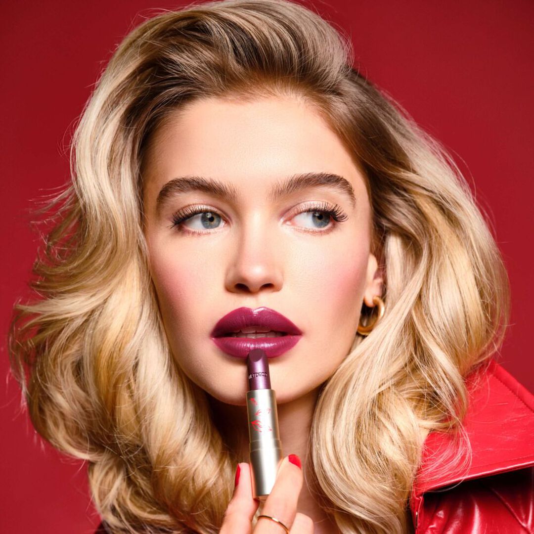 FASHION COLORS FALL/ WINTER 2025 Perfect Color Lipstick