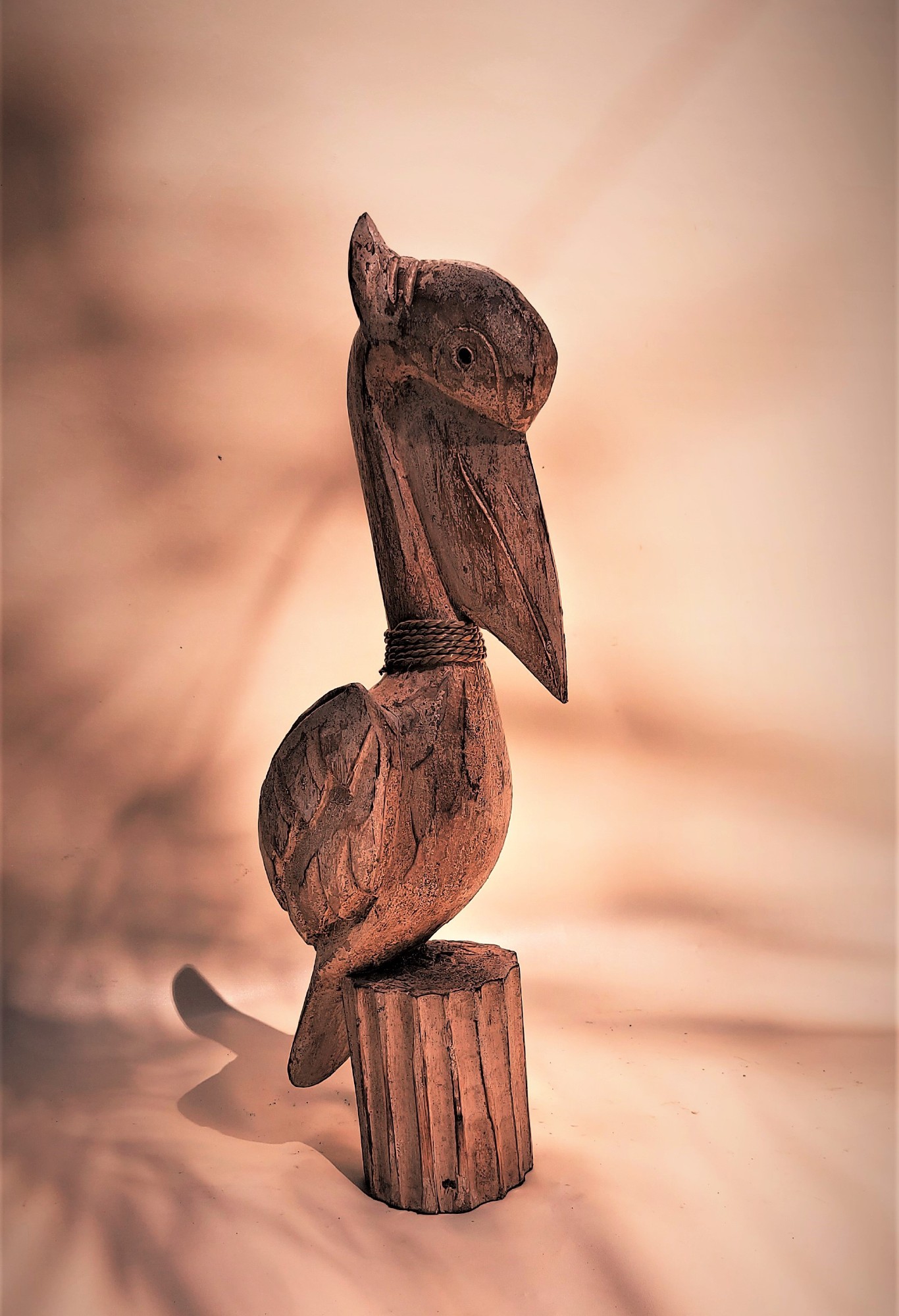 Holzskulptur 'Pelikan' natur, H 50 cm, B 20 cm, L 15 cm von fischer's lagerhaus